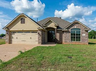 703 Bandera Dr, Bossier City, LA 71111