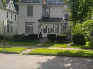 917 1/2 Buffalo St, Franklin, PA