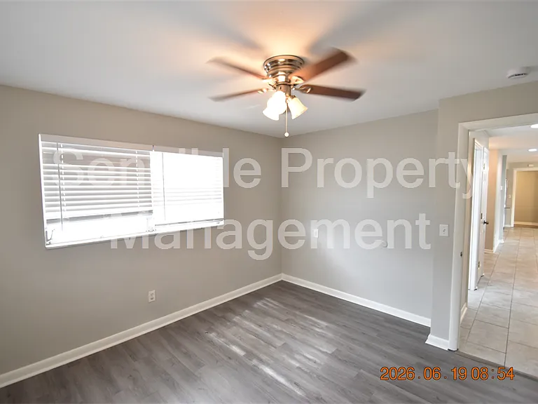 3273 Harbor Lake Dr — Photo 27