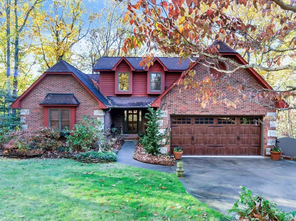 11 Overlook Ct, Greenville, SC 29609