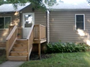 729 S Dewald St, Freeman, SD 57029