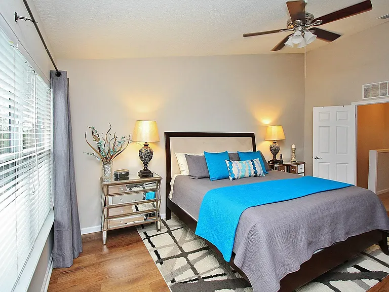 4132 Crownwood Dr — Photo 13