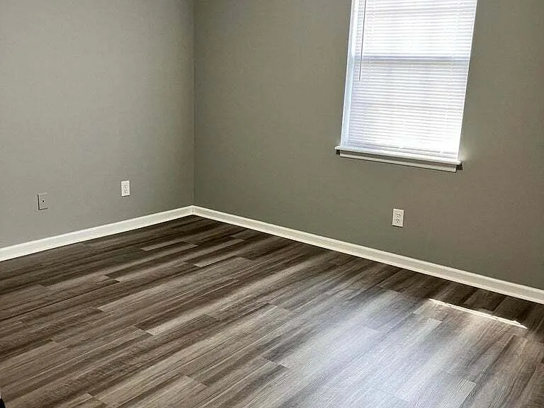 1200 Peyton Cir — Photo 15