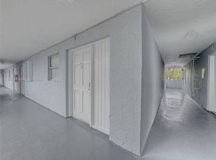 9353 Fontainebleau Blvd APT A215, Miami, FL 33172