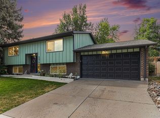 9078 W Radcliffe Dr, Littleton, CO 80123