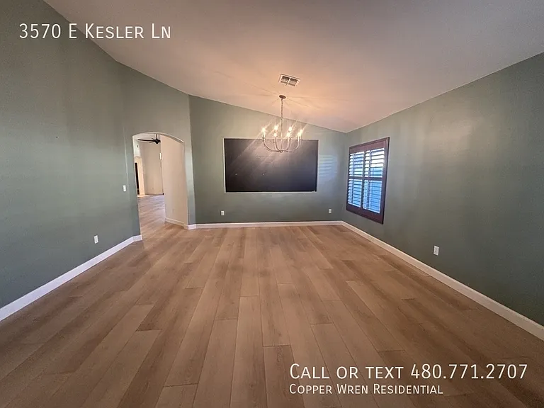 3570 E Kesler Ln — Photo 2