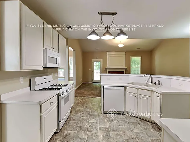 9640 Eagles Landing Dr — Photo 8