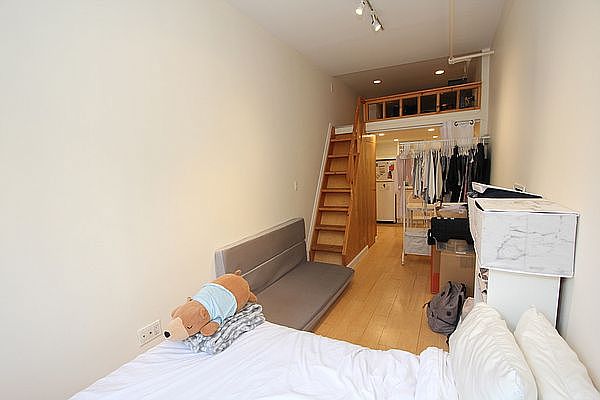 1st image of 139 W 14th St APT 6H