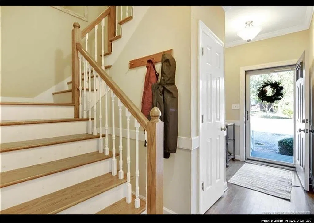 2995 Delaware Dr - 2995 Delaware Dr — Photo 4