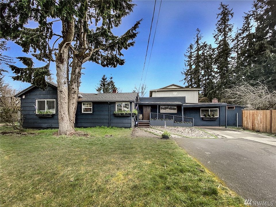 1st image of 18204 1st Avenue Ct S