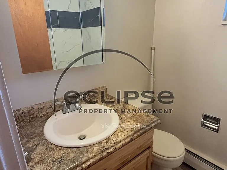 Summit View Apartments — Photo 71