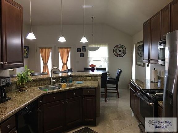 4th image of 3274 Hanover Pl