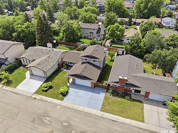 5th image of 131 Keeley CRESCENT