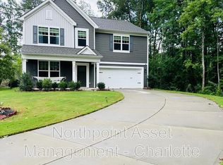 7004 Wheyfield Dr, Charlotte, NC 28215