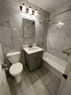 Rented by Strictly Realty Inc | media 29