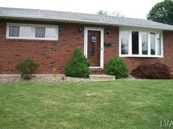 1224 Midway Rd, Whitehall, PA 18052