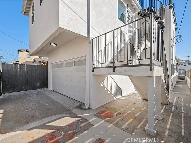 5715 Campo Walk — Photo 19
