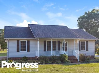 105 Lakewood Dr, Kannapolis, NC 28081