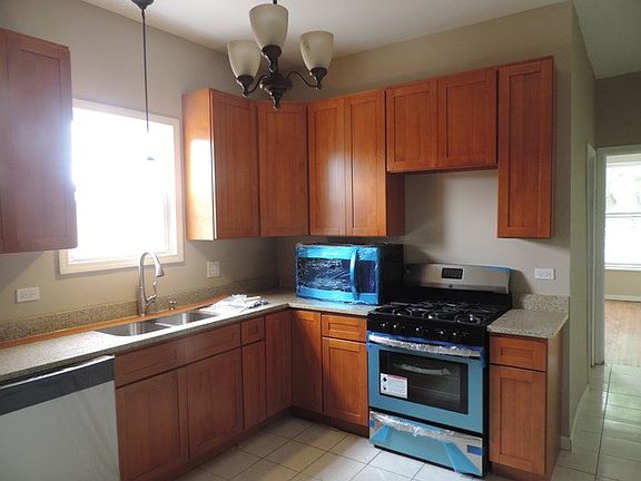 4th image of 1533 S 50th Ave