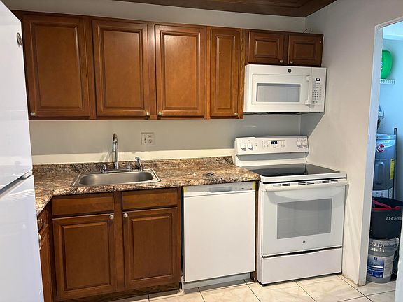 2nd image of 8000 Colony Circle #201