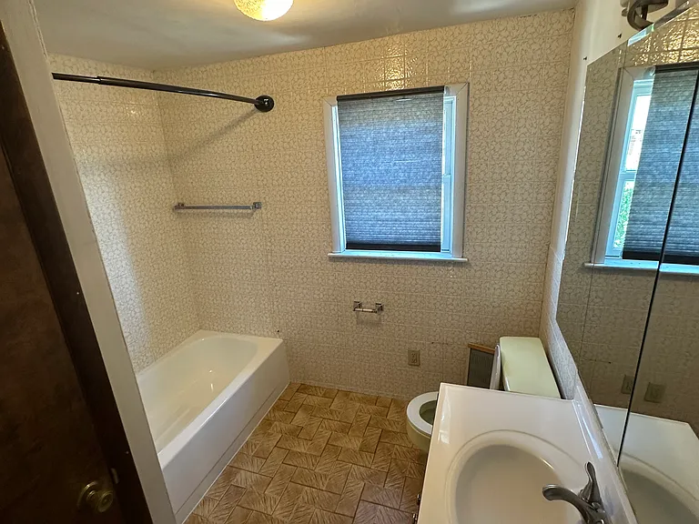 4911 Sciota St #2 — Photo 12