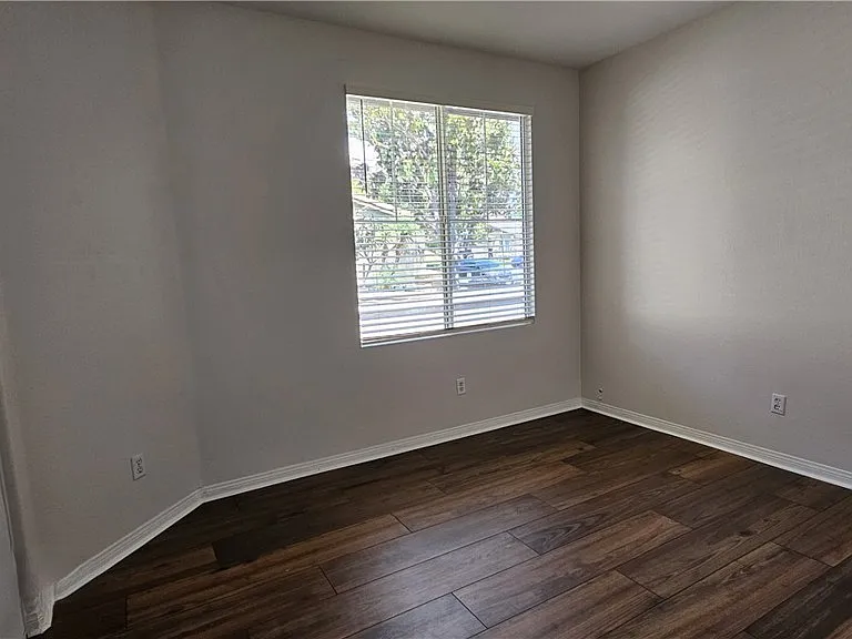 1727 Long Dr — Photo 7
