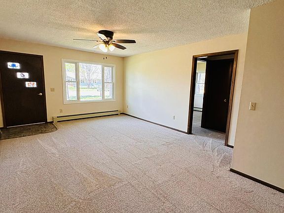5th image of 330 Jefferson Ave