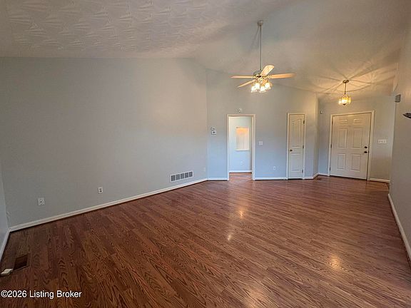 5th image of 333 Harding Dr