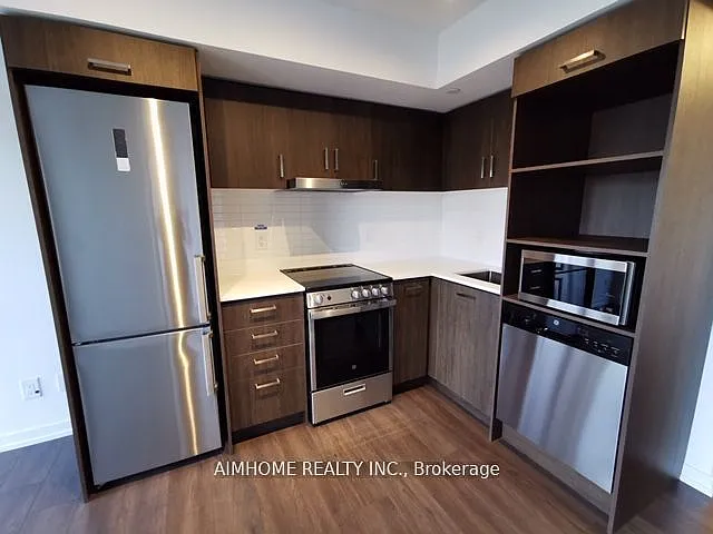219 Dundas St E #712 — Photo 8