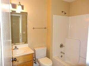 2215 Minnesota Ave, Lynn Haven, FL 32444