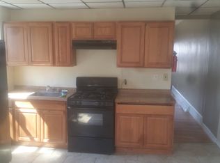 1 New Trent St, Ewing, NJ 08638