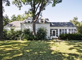 38575 N Lewis Ave, Beach Park, IL 60099