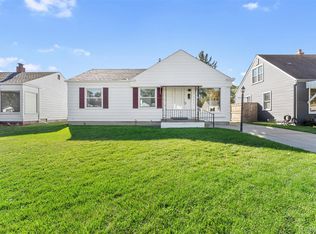 2083 Gregory Ave, Lincoln Park, MI 48146