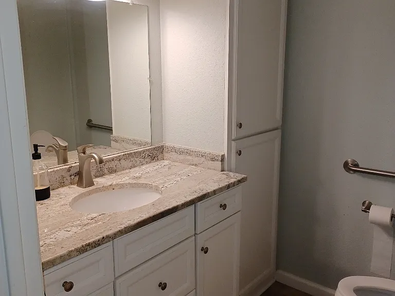 8707 Tradewind Dr — Photo 10