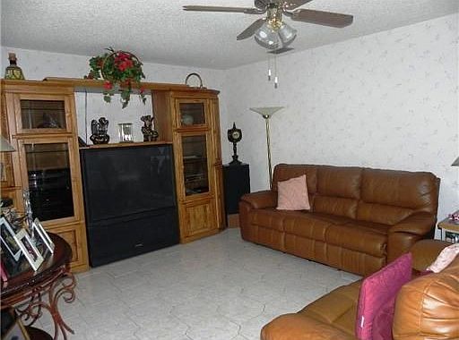 3rd image of 7499 NW 48th Pl