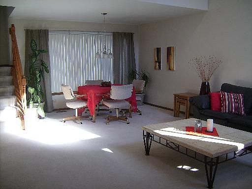 2nd image of 1 Dogwood Ct