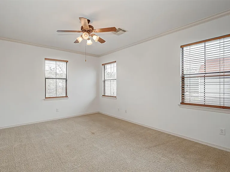 3218 Westridge St — Photo 37
