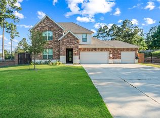 105 Whelan Ln, New Waverly, TX 77358