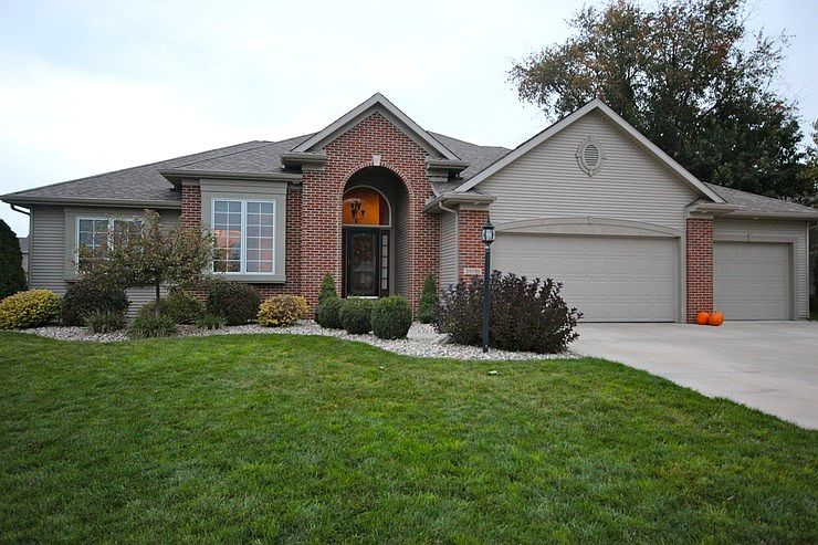 1st image of 29791 Woodstone Ct