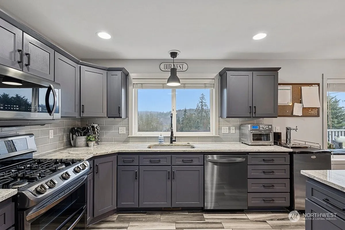 17195 Coho Court photo 1