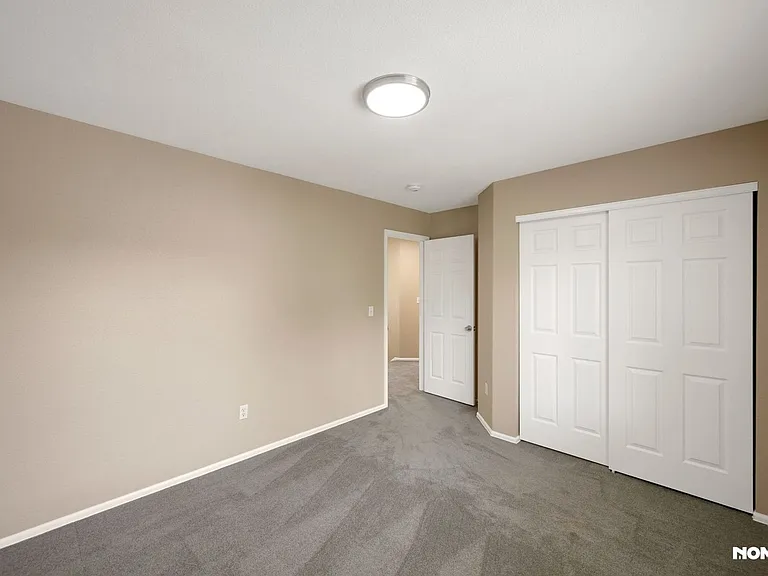 2942 N Princess Cir — Photo 11