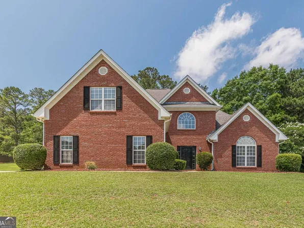 130 Victor Ln, Fayetteville, GA 30214