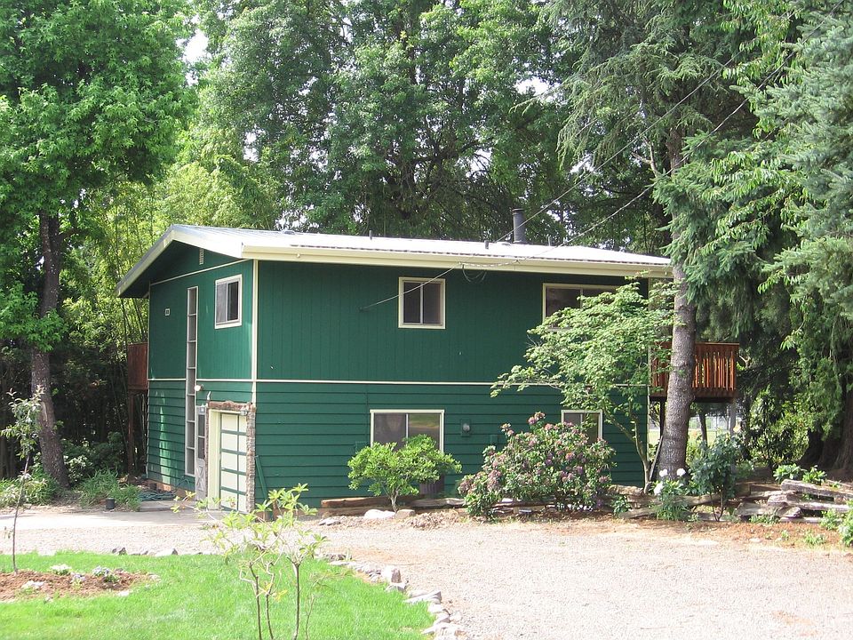 2 story house on .4 acres