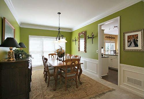 5th image of 665 Barston Ln