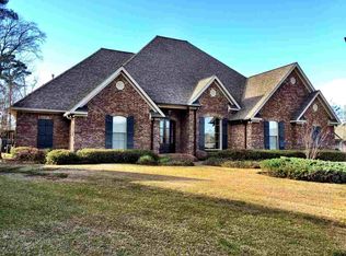 1018 Heritage Dr, Brandon, MS 39042