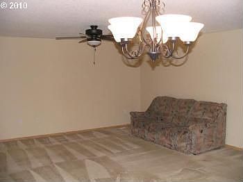 4th image of 3204 NE 180th Ct