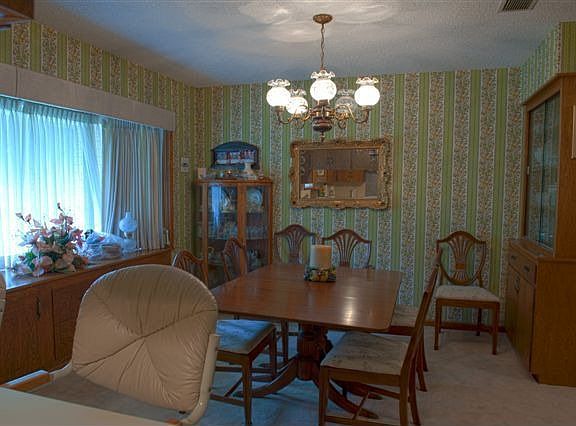 5th image of 212 S Fair St