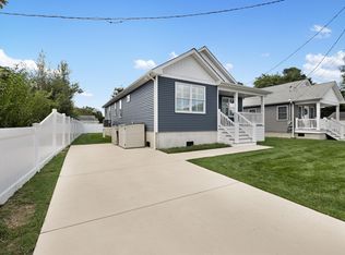 246 New Jersey Ave, Villas, NJ 08251