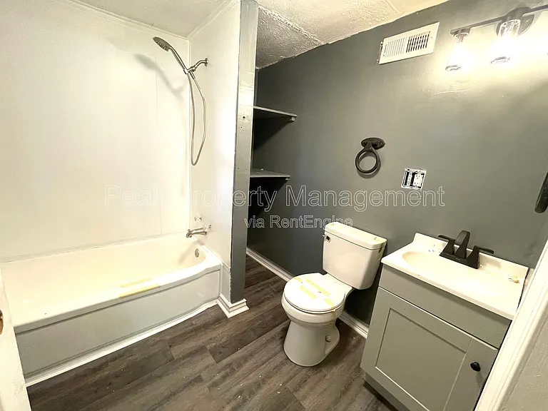 509 Stokes St — Photo 7