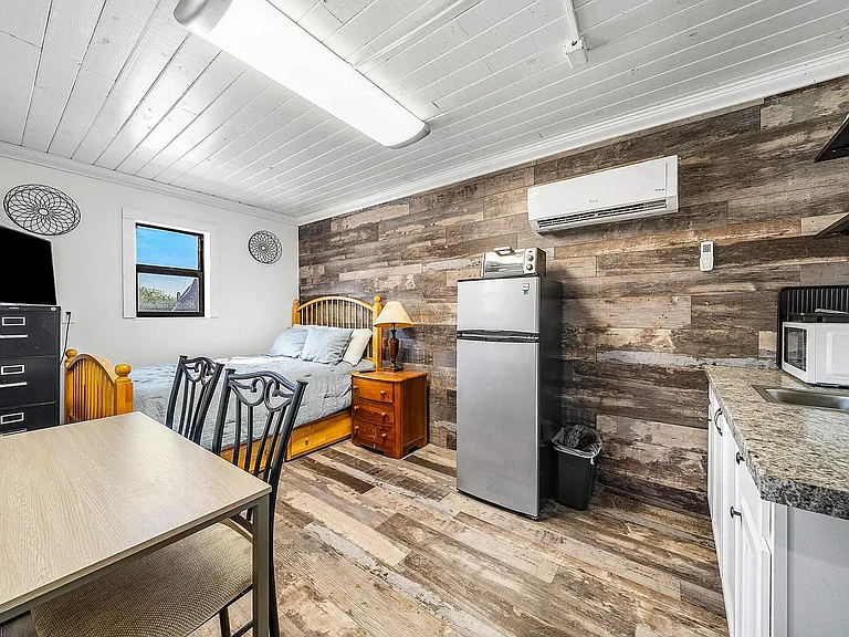 6149 Park Ln E #BARN — Photo 19